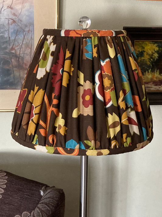 How I Make a Gathered Lampshade