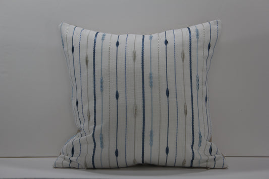 Swavelle Pace Setter 20” pillow cover