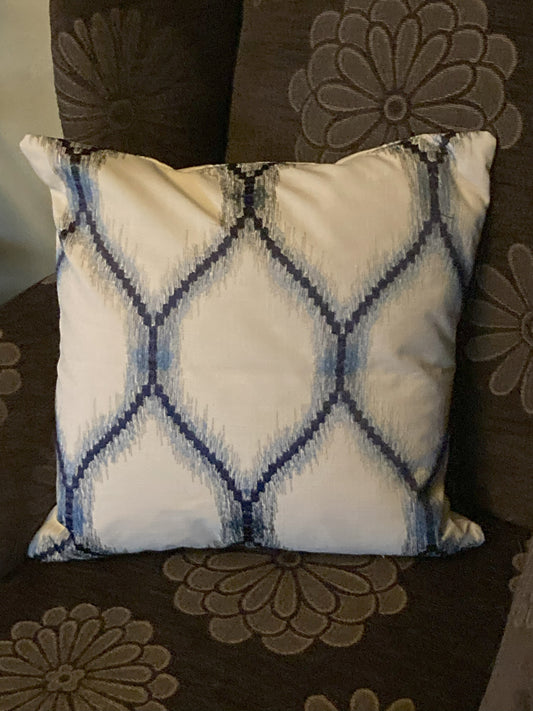 How I Make a Simple Pillow Cover
